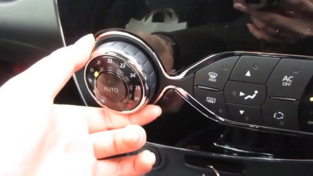 2013 New RENAULT LUTECIA（Clio）- Exterior & Interior смотреть онлайн