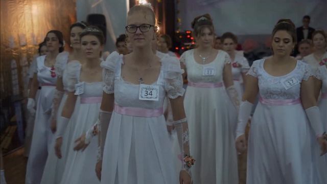 Первый бал Наташи Ростовой в МОБУ СОШ 25 МО КОРЕНОВСКИЙ РАЙОН смотреть онлайн