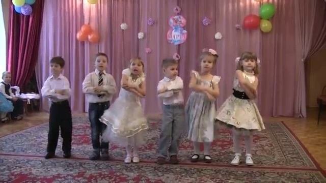 УТРЕННИК 8 МАРТА 2015