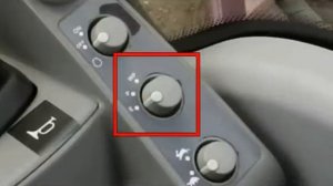 2. Органы управления экскаватора ЧЕТРА ЭГП-230