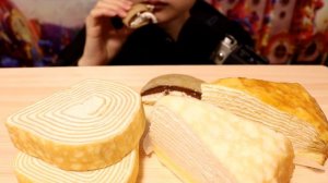 ASMR CREPE CAKE ( chocolate , banana , strawberry ) EATING SOUNDS NO TALKING MUKBANG