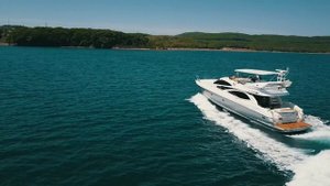 VIP Катер Sunseeker Manhattan 66" во Владивостоке