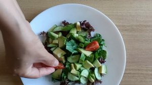 Всегда готовлю этот салат из авокадо. #салат #авокадо