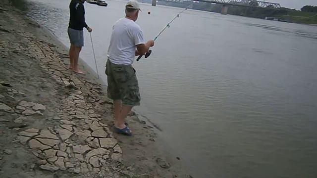 сом от река По 2 смотреть онлайн