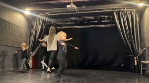 Фольклорная ритмика. Основы народного танца для детей 3-5 лет. Руки/ комбинация