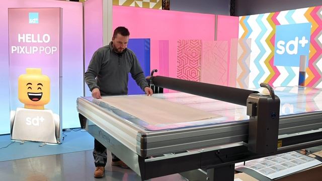 How to Print, Cut & Laminate Floor Graphics смотреть онлайн