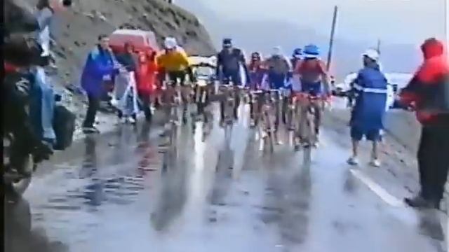 Tour 1998 15^ Grenoble - Les Deux Alpes [M.Pantani/R.Massi/F.Escartin] HQ ITA смотреть онлайн