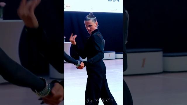 ? #ЗолотаяРысь2023 ?Юниоры 2 - Open La - #rumba смотреть онлайн