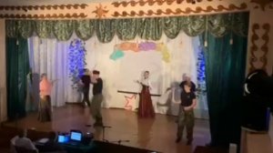 фланкировка шашкой. сценическая импровизация.