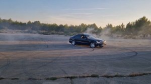 Mercedes Benz E500 W211 burnout & drifting