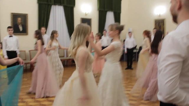 Вальс Е.Дога из к/ф "Мой ласковый и нежный зверь" смотреть онлайн