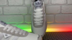 Кроссовки Adidas