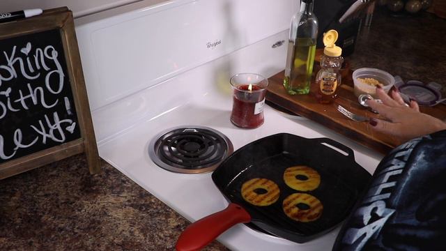 GRILLED HAWAIIAN CHICKEN SANDWICH | BEST RECIPE & MARINADE (PANDEMIC SURVIVAL KITCHEN) смотреть онлайн