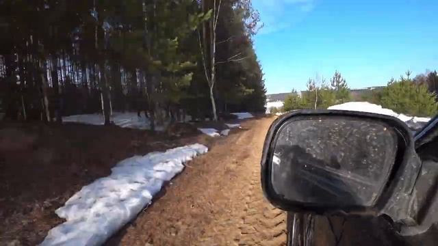 Нива по глубокому снегу. Безумный пикник смотреть онлайн