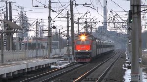 Электровоз ЧС7-008 с пассажирским