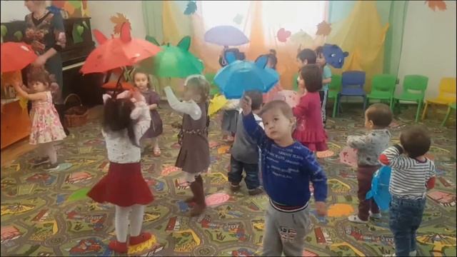 Осенний бал 2017: Младшая группа смотреть онлайн