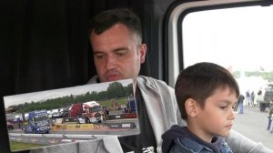 TRUCKFEST Ла-Гранж La-Grang грузовик КАМАЗ 5490 KAMAZ Lagrange Group Станислав Аноприенко