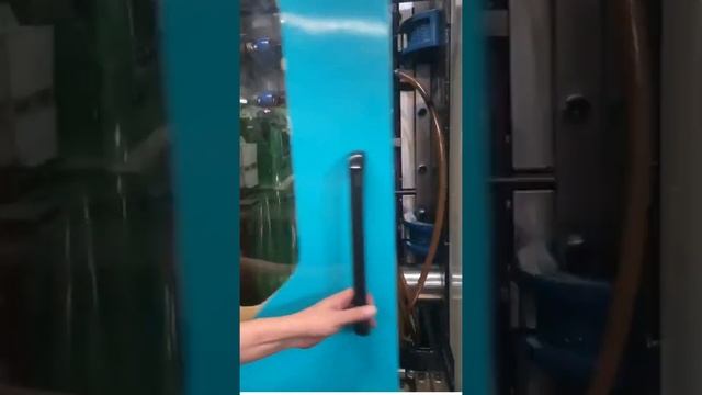 Пресс-формы для литья ПЭТ преформ