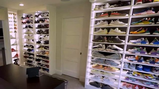 Stupidly Expensive Items Patrick Mahomes Owns..