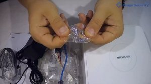 Видеорегистратор Hikvision DS-7104NI-E1 - распаковка и комплектация