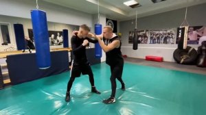 С этого приёма начинали все легенды! ЗАДНЯЯ ПОДНОЖКА В ММА