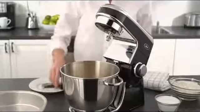 Как работает планетарный миксер тестомес