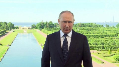 Владимир Путин: Преступления киевского режима прот...о населения Донбасса - не что иное, как геноцид