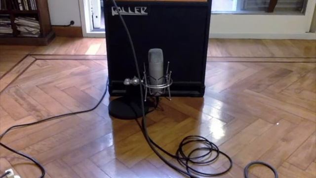 Roller 30 BASS - Amplificador de bajo смотреть онлайн