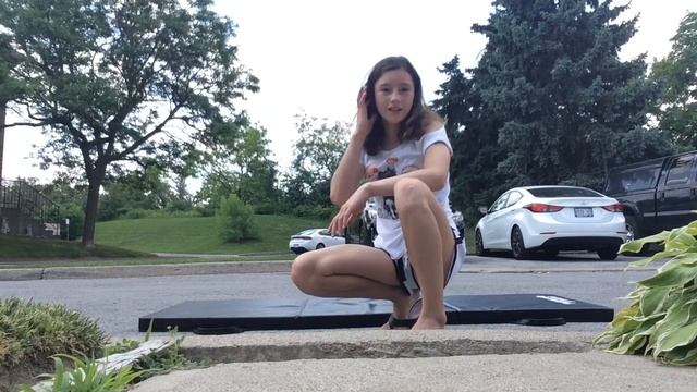 My splits tutorial!! **ACTUALLY WORKS** смотреть онлайн