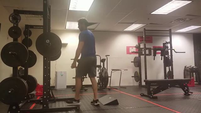 Zercher Squat смотреть онлайн