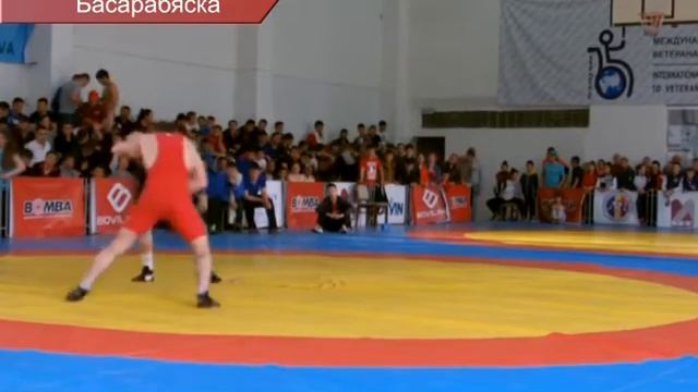 ЧЕМПИОН ПО ВОЛЬНОЙ БОРЬБЕ ИЗ АБАКЛИИ смотреть онлайн