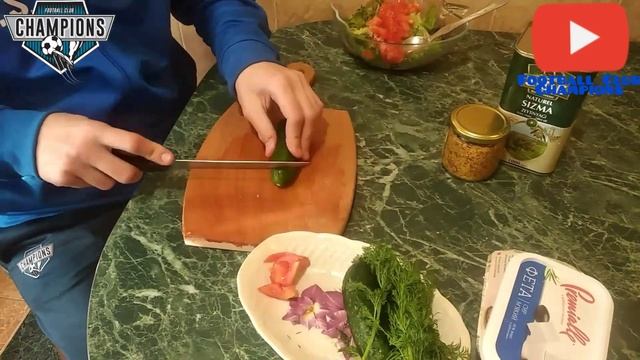 КАК ПРИГОТОВИТЬ САЛАТ ВИТАМИННЫЙ?! ЛЕГКИЙ САЛАТ ДЛЯ СПОРТСМЕНОВ! ПОЛЕЗНЫЙ САЛАТ РЕЦЕПТ!