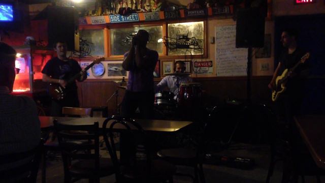 Mike Gibson and The Papercutts 1 of 2 смотреть онлайн