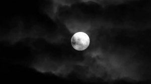 Зловещая луна