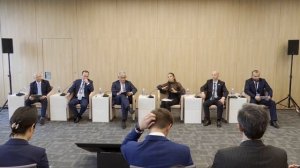 Рабочие кадры участия Зарины Догузовой в Каспийском экономическом форуме