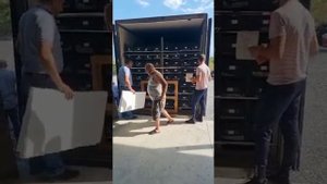 Погрузка винограда Ркацители и Саперави на Москву из Грузии