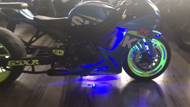 August 16, 2018 All Things Chrome 2015 gsxr 600!! 360 build смотреть онлайн