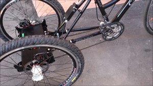 Tricycle (трайк). Задний мост под 2 диска. / Making a trike. Rear axle for 2 wheels.