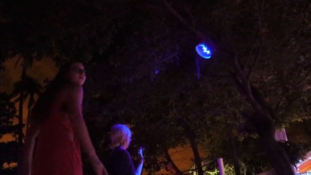 NIGHTLIFE in Mui Ne, Vietnam смотреть онлайн