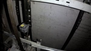 Лифты-Просто самый печальный турецкий лифт с золотыми кнопками