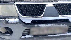 Решетка радиатора Mitsubishi Pajero Sport 1 MN182509XB