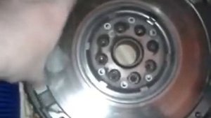 Старый маховик Peugeot 307.mp4