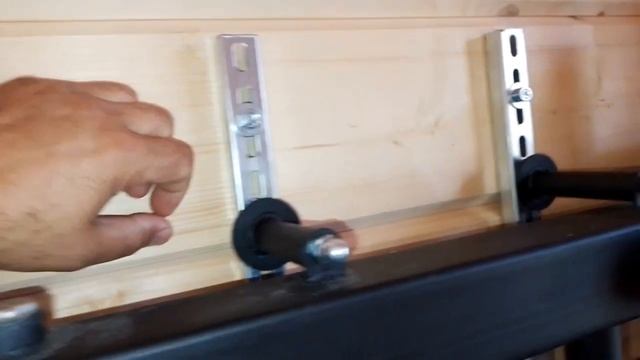Что такое скользящий профиль и как его крепить на стену.