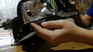 Новые фары для ауди 80 - Разбили фару меняю маску