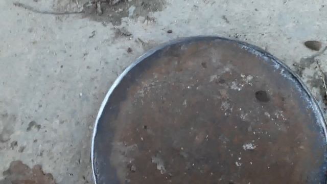Кормушка для свиней из автопокрышки