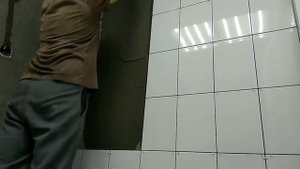 Быстрая укладка самой кривой и дешевой плитки 20*30