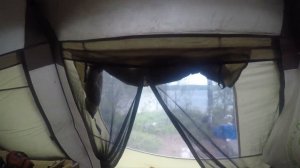 Лагерю World of Maverick в Карелии больше 11 лет - Шатер Olympia. Ветер до 20 м.с.