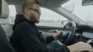 Dong Feng Shine Max против Kia K5. Что выбрать для такси?