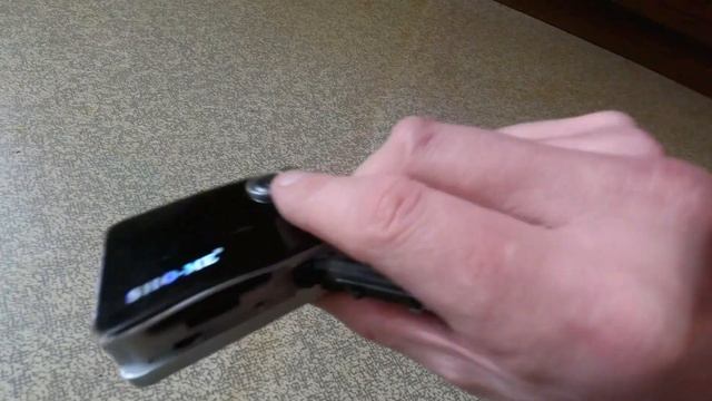 Видеорегистратор. Почему нельзя оставлять регистратор на.... смотреть онлайн