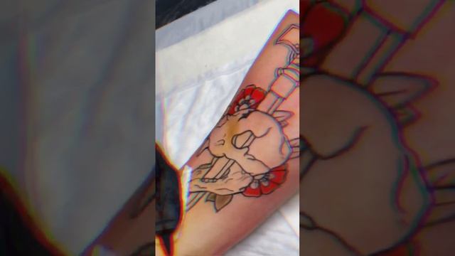 DPTS Tattoo artist, прямое значение - «Иди по головам, ведь зачастую, люди хуже животных!»